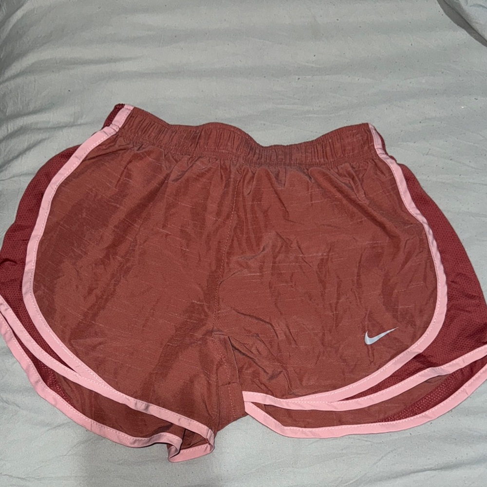 Nike Brown and Pink Athletic Shorts Lightweight Moisture-Wicking